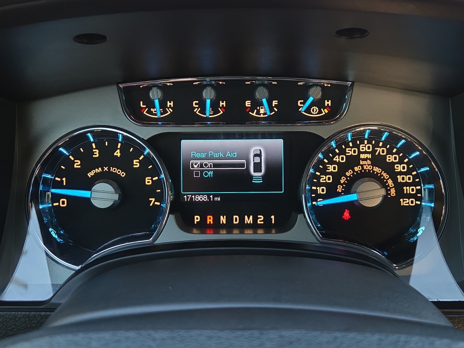 Used 2014 Ford F150 Platinum RWD image 23