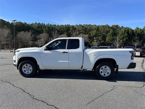 New 2026 Nissan Frontier S image 5
