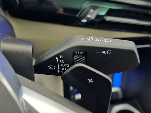 Used 2025 BMW X2 xDrive28i image 28