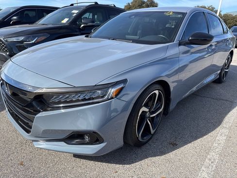 Used 2022 Honda Accord Sport image 1