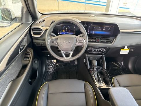 New 2026 Chevrolet TrailBlazer ACTIV w/ Convenience Package FWD image 16