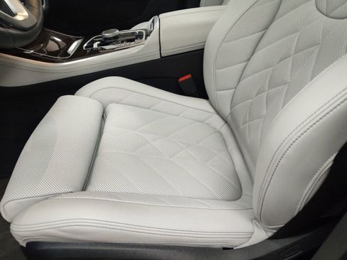 Certified 2024 BMW X5 xDrive50e image 13