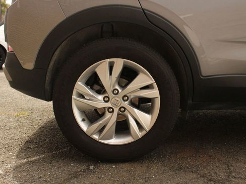 Used 2024 Buick Encore GX Preferred FWD image 12