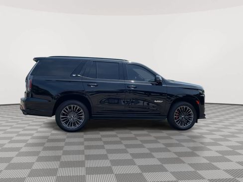 Used 2023 Cadillac Escalade V AWD/4WD image 9