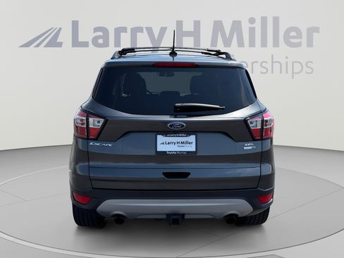 Used 2018 Ford Escape SEL w/ Ford Safe & Smart Package AWD/4WD image 4
