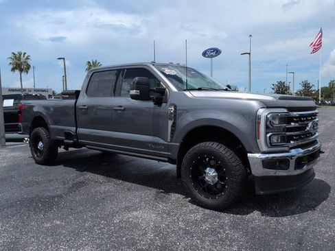 Certified 2024 Ford F350 Lariat w/ Lariat Ultimate Package AWD/4WD image 2