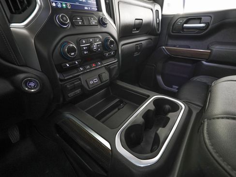 Used 2021 Chevrolet Silverado 1500 LT Trail Boss w/ Bed Protection Package image 22