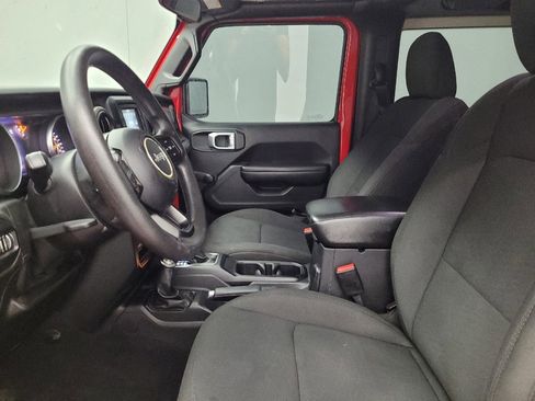 Used 2018 Jeep Wrangler Sport AWD/4WD image 17