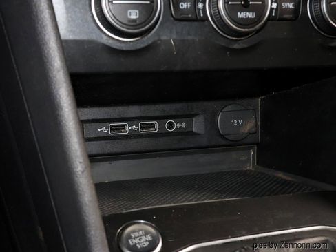 Used 2019 Volkswagen Tiguan SE AWD/4WD image 22