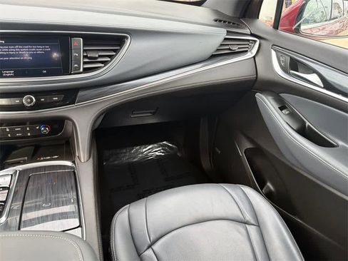 Used 2023 Buick Enclave Essence w/ Experience Buick Package image 23