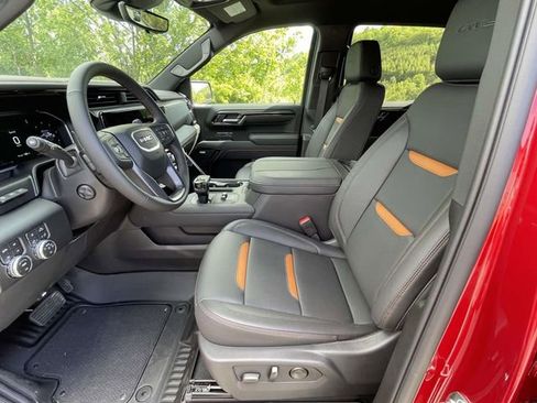 New 2026 GMC Sierra 1500 AT4 w/ AT4 Premium Package AWD/4WD image 15