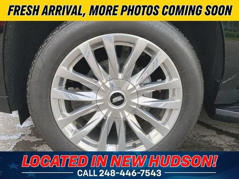 Used 2024 Cadillac Escalade Premium Luxury w/ LPO, Floor Liner Package AWD/4WD image 13