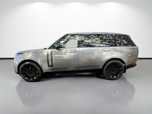 New 2026 Land Rover Range Rover Long Wheelbase SE AWD/4WD image 2