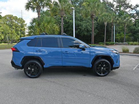 Certified 2024 Toyota RAV4 SE w/ Convenience Package AWD/4WD image 2