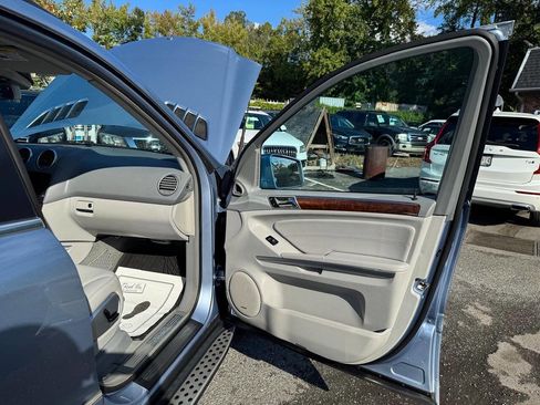 Used 2011 Mercedes-Benz ML 350 BlueTEC 4MATIC w/ Premium 2 Pkg image 30