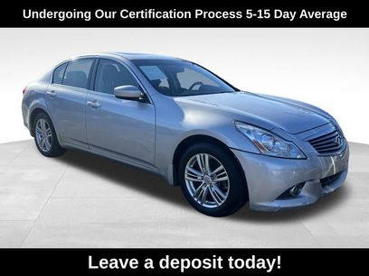 Used 2013 INFINITI G37 x w/ Premium Pkg