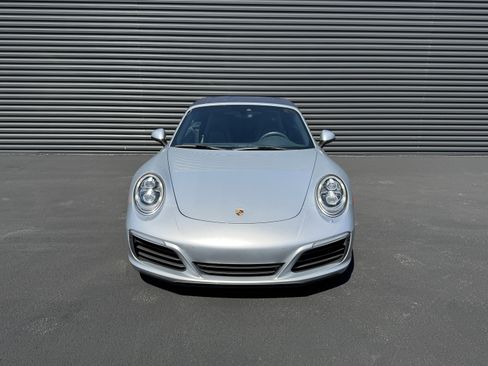 Certified 2017 Porsche 911 Carrera S image 6