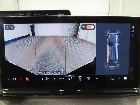 Used 2025 Ford Expedition Max Active image 20