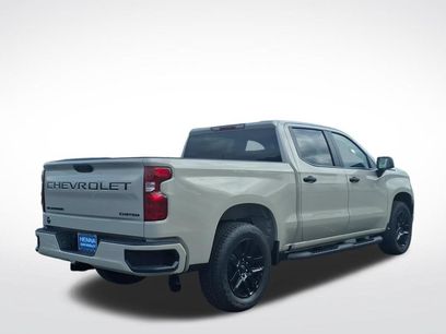 New 2026 Chevrolet Silverado 1500 Custom w/ Turbomax Blackout Package