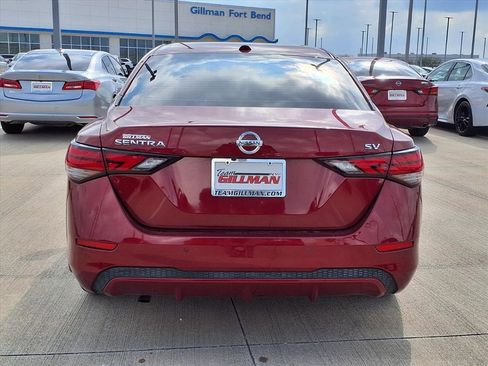 Used 2023 Nissan Sentra SV w/ SV Premium Package image 4