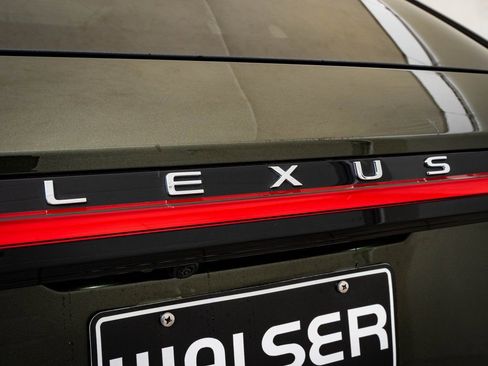 Certified 2025 Lexus RX 350 w/ Convenience Package image 9