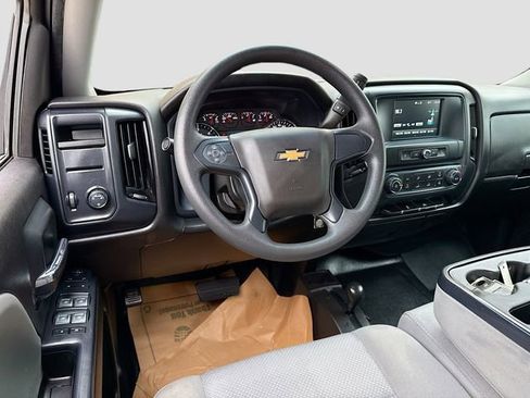 Used 2019 Chevrolet Silverado 1500 Custom image 21