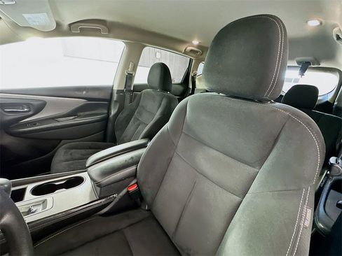 Used 2021 Nissan Murano S image 19