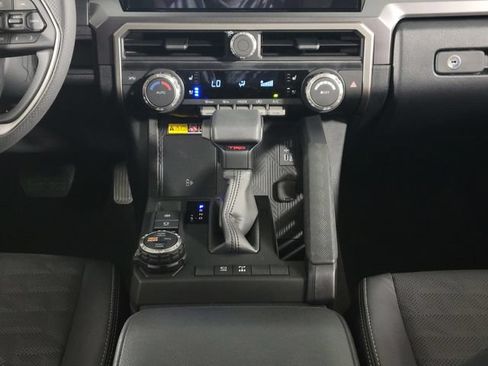 Used 2026 Toyota 4Runner TRD Off-Road AWD/4WD image 25