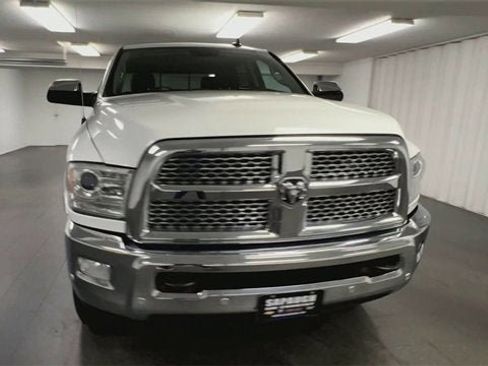 Used 2016 RAM 2500 Laramie image 3