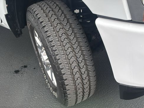 Used 2024 RAM 2500 Laramie image 11