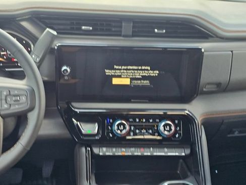 New 2026 GMC Sierra 2500 AT4 w/ AT4 Premium Plus Package AWD/4WD image 14