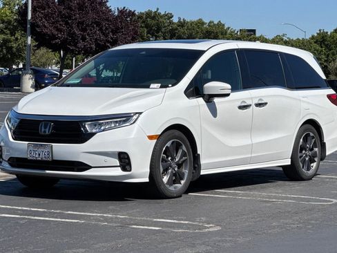 Used 2022 Honda Odyssey Elite image 8
