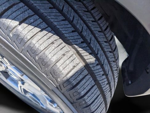 Used 2019 Honda CR-V EX image 37