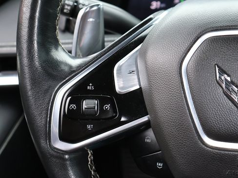 Used 2020 Chevrolet Corvette 2LT w/ 2LT Preferred Equipment Group image 17