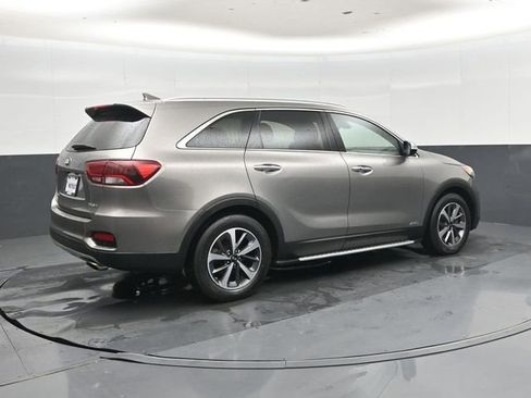 Used 2019 Kia Sorento EX AWD/4WD image 3