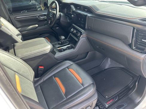 Used 2024 GMC Sierra 1500 AT4 w/ Technology Package image 27