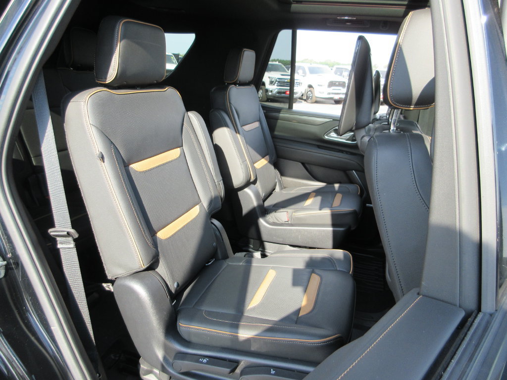Certified 2021 GMC Yukon AT4 w/ AT4 Premium Package AWD/4WD image 26