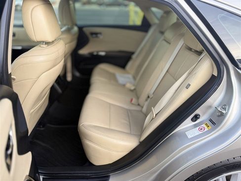 Used 2014 Toyota Avalon XLE Premium image 19