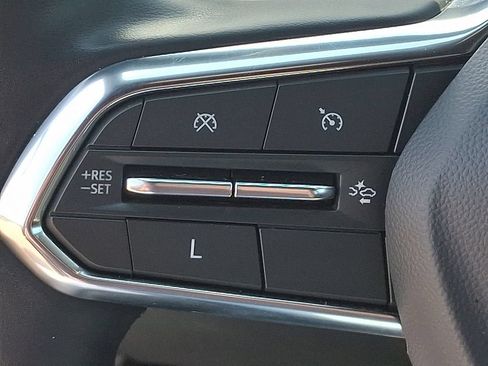 Used 2025 Chevrolet Equinox LT AWD/4WD image 21