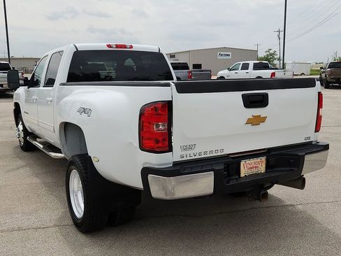 Used 2009 Chevrolet Silverado 3500 LTZ image 3