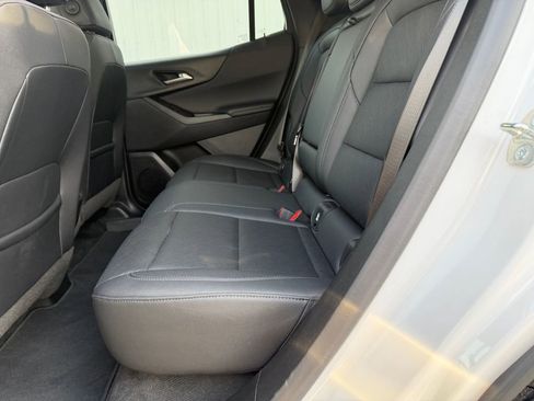 Used 2025 Chevrolet Equinox LT w/ Convenience Package II image 28