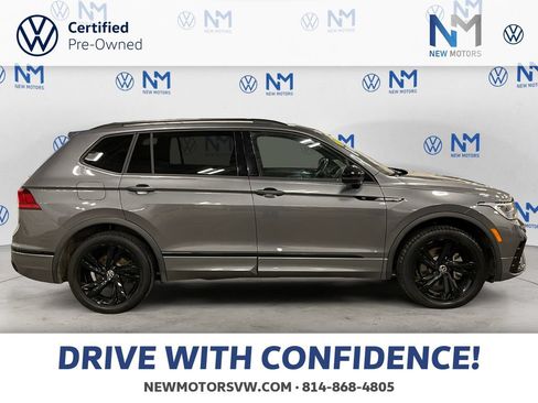 Used 2024 Volkswagen Tiguan SE R-Line AWD/4WD image 6