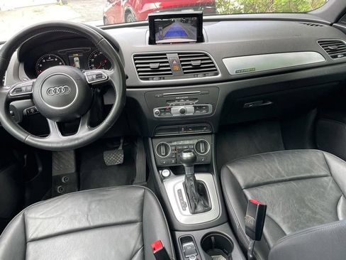 Used 2018 Audi Q3 2.0T Premium Plus w/ Premium Plus Package AWD/4WD image 11