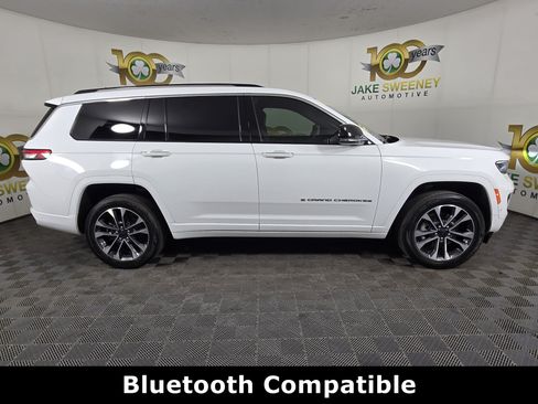 Used 2022 Jeep Grand Cherokee L Overland w/ Luxury Tech Group IV AWD/4WD image 10