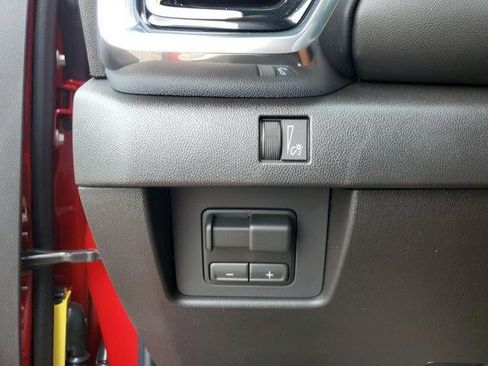 New 2026 GMC Canyon Elevation RWD image 30