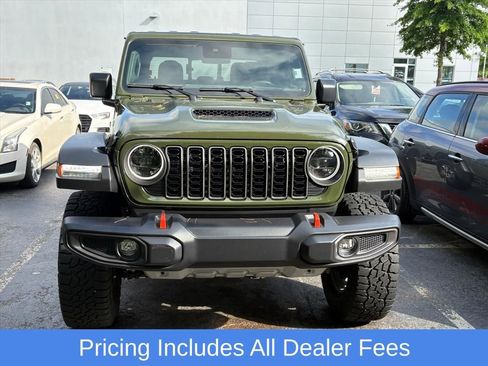Used 2024 Jeep Gladiator Mojave w/ Safety Group AWD/4WD image 3