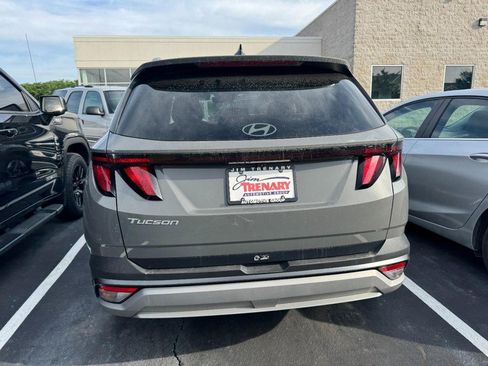 Used 2025 Hyundai Tucson SEL FWD image 4
