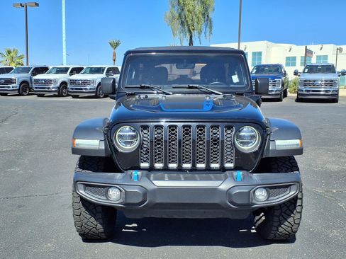 Used 2022 Jeep Wrangler Unlimited Rubicon 4xe AWD/4WD image 2