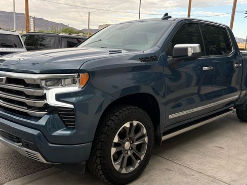 Used 2024 Chevrolet Silverado 1500 High Country w/ Technology Package AWD/4WD image 15