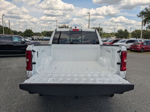 New 2026 RAM 1500 Laramie AWD/4WD image 12